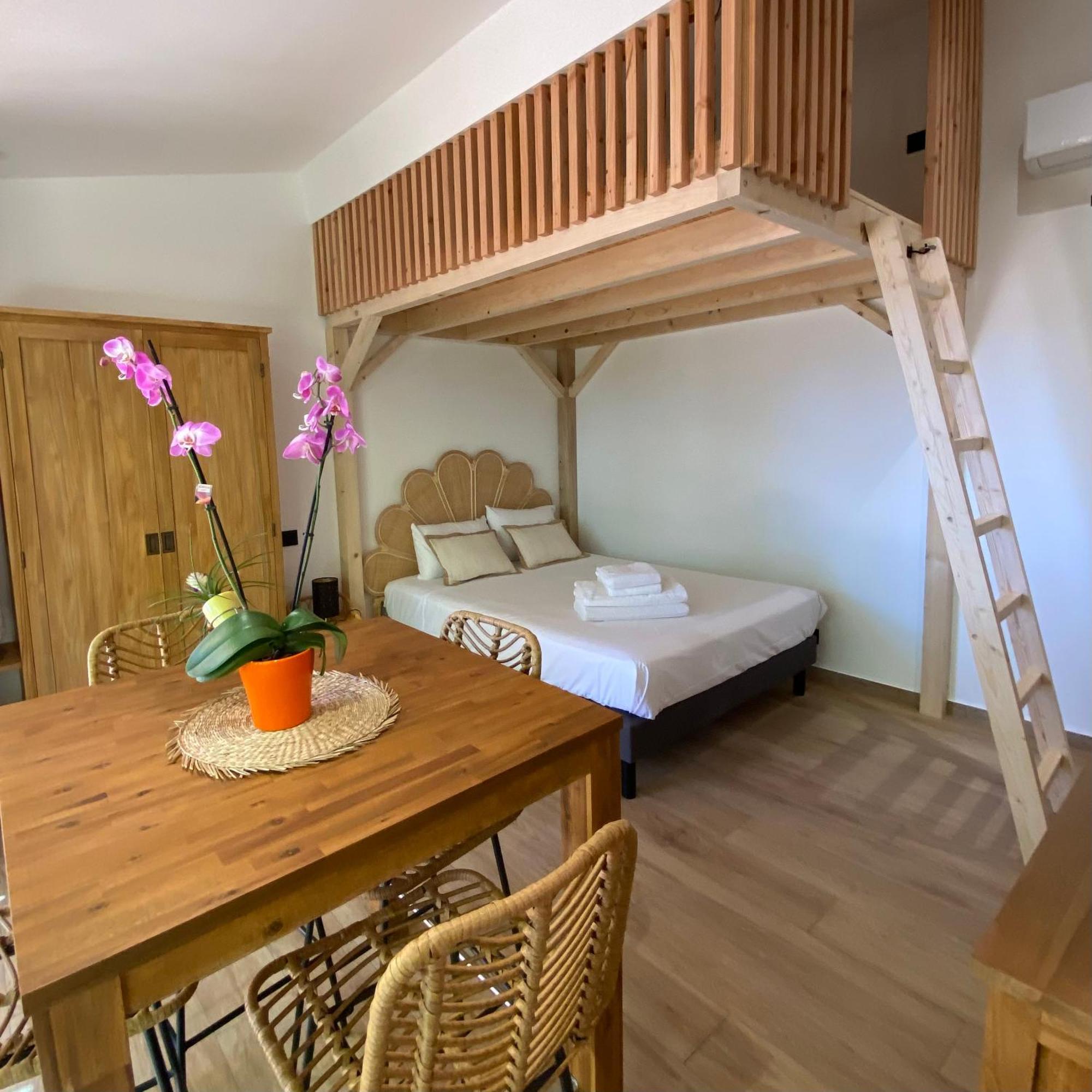 Les Jardins De L'Oustal Villa Нарбон Екстериор снимка