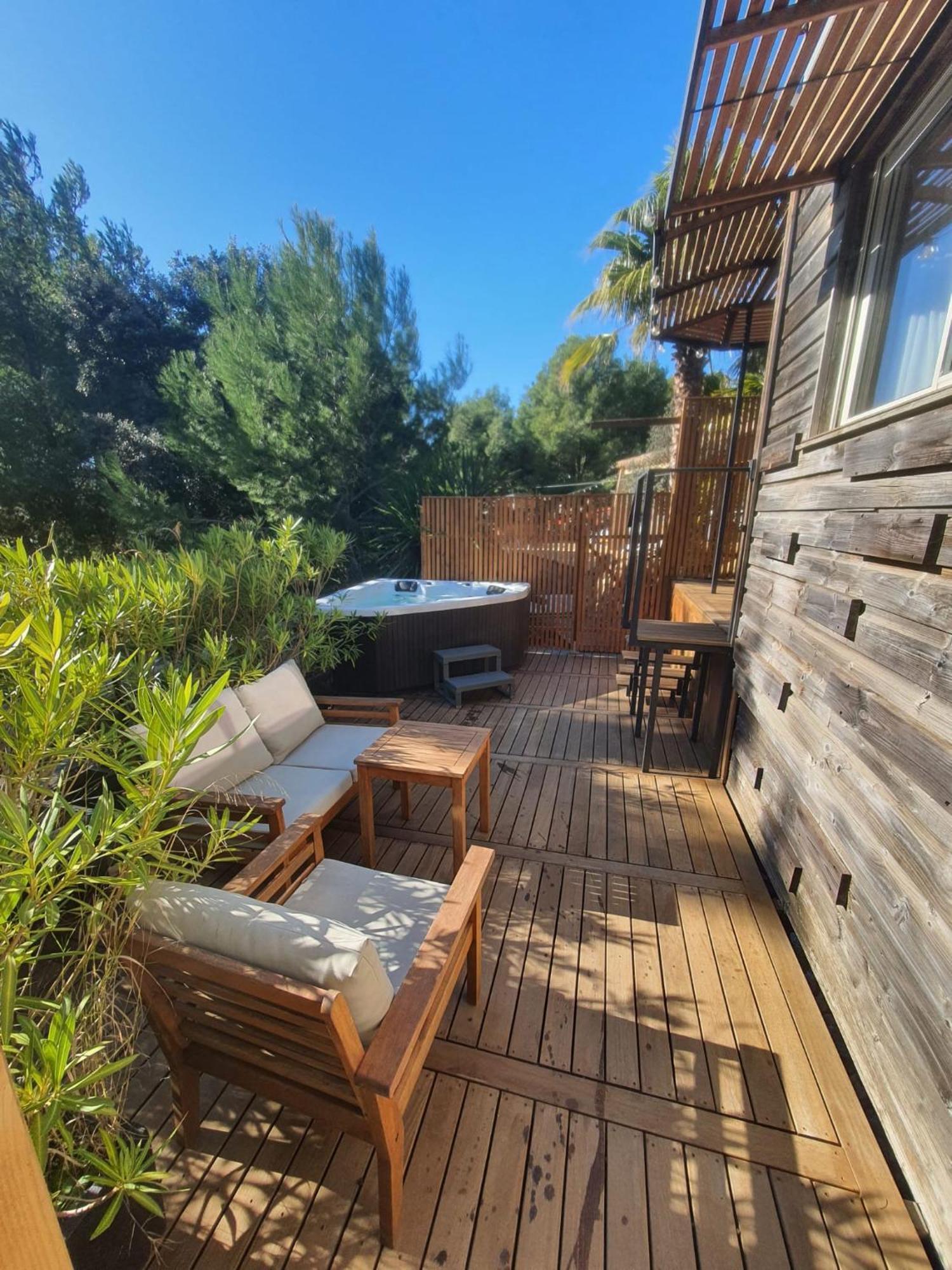 Les Jardins De L'Oustal Villa Нарбон Екстериор снимка