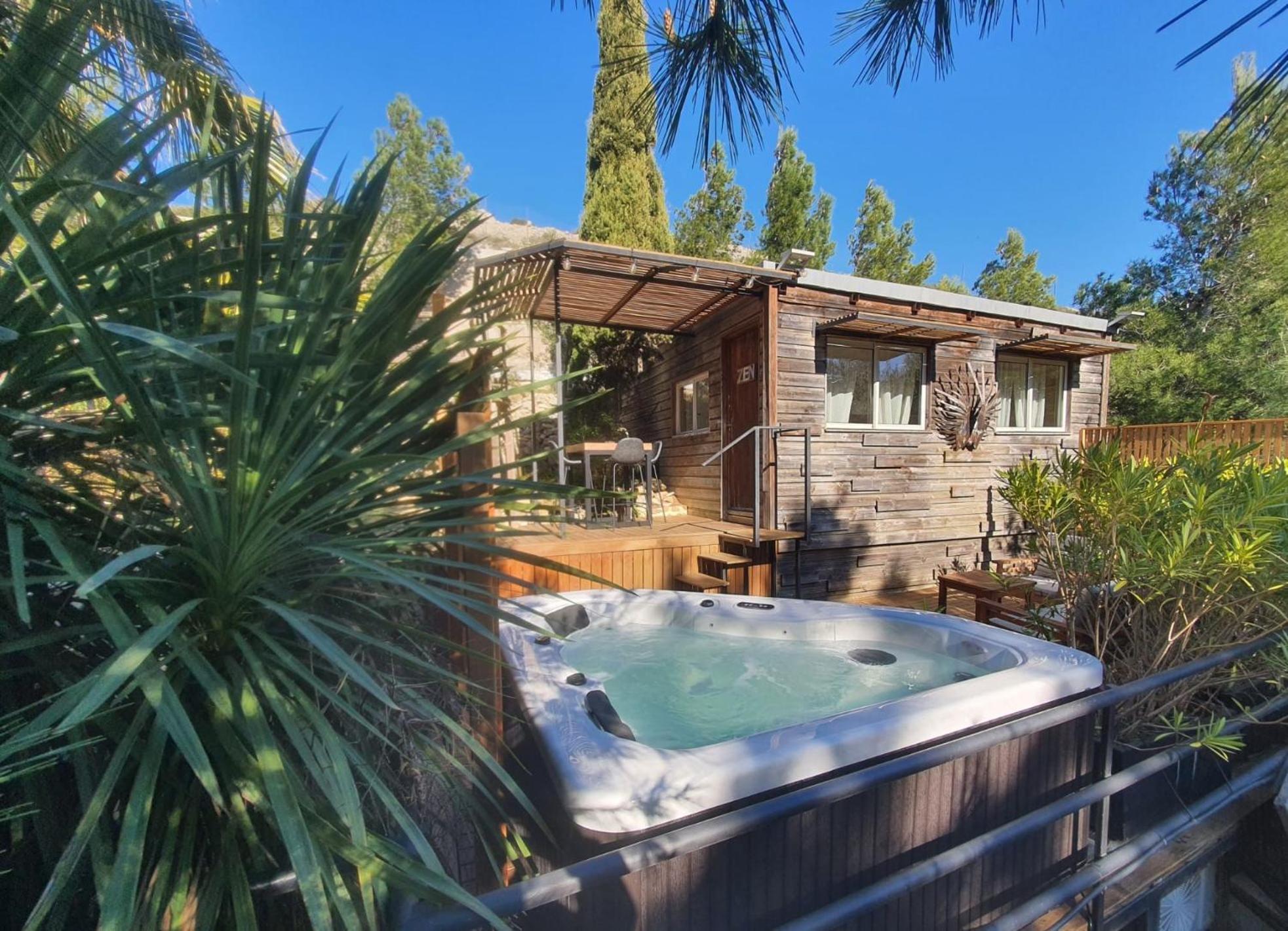 Les Jardins De L'Oustal Villa Нарбон Екстериор снимка